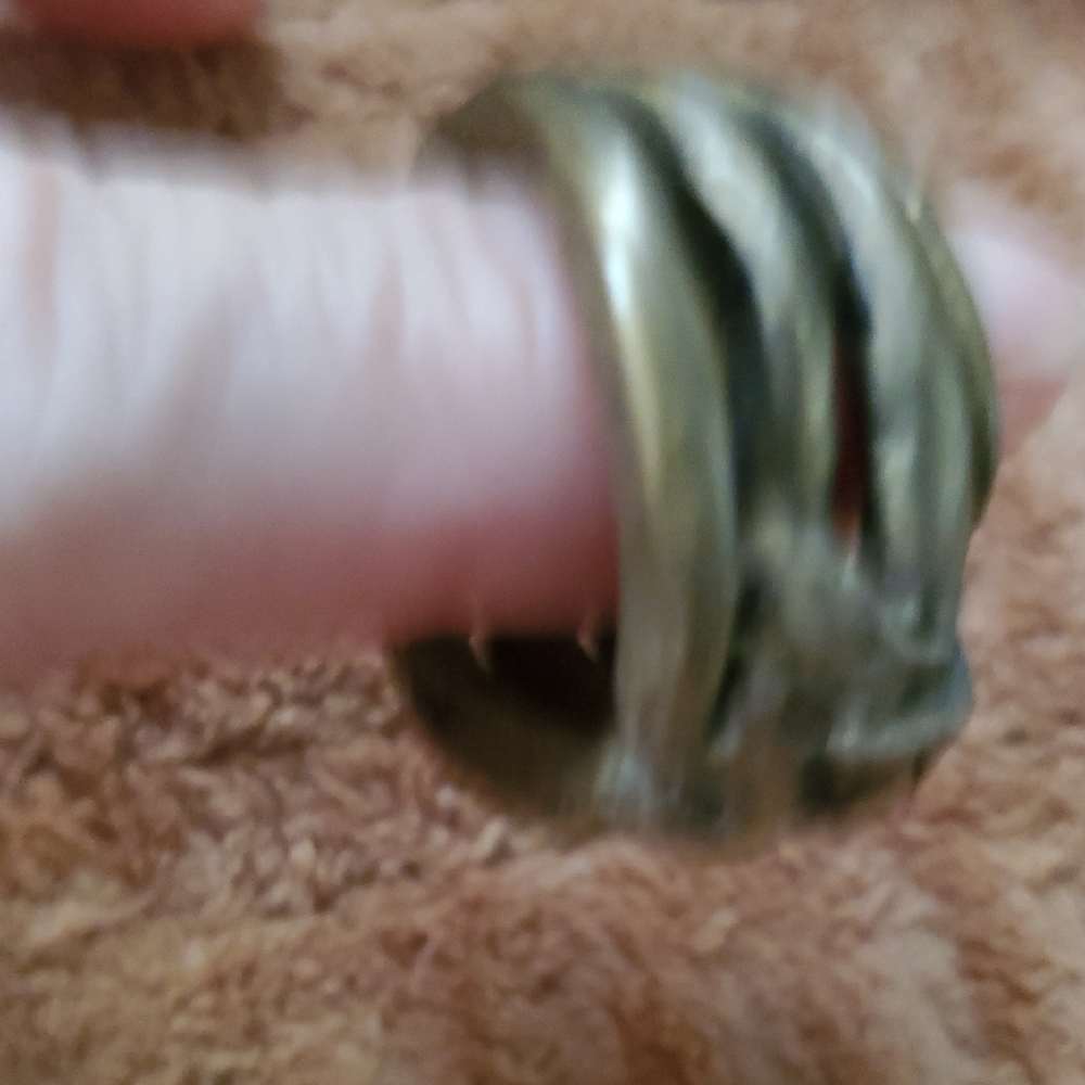 Custom Made Rustic Look Bronze Artisinal Ring - Picture 4 of 7